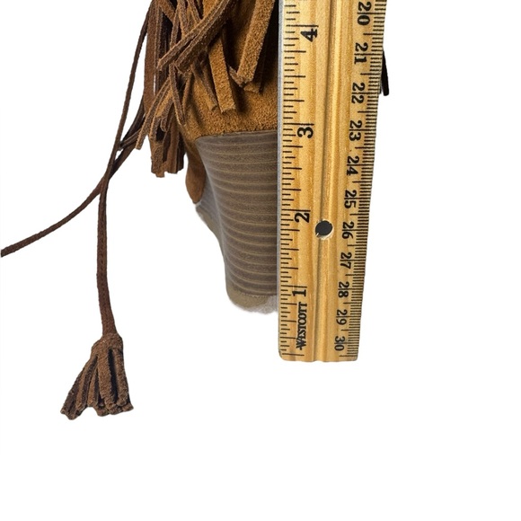 MINNETONKA Brown Suede Fringe Moccasin Wedge Heel Ankle Boots 84022 Size 8.5 - Picture 16 of 16